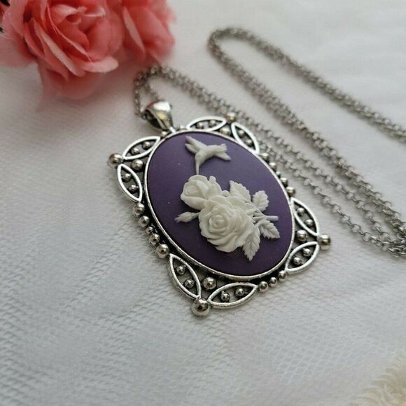 Purple Hummingbird Rose Victorian Cameo Necklace VALENTINES DAY GIFT MOM WIFE - Picture 2 of 5
